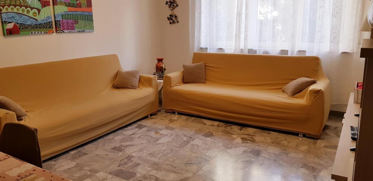 La Casa Al Mare Apartment Pescara Bagian luar foto